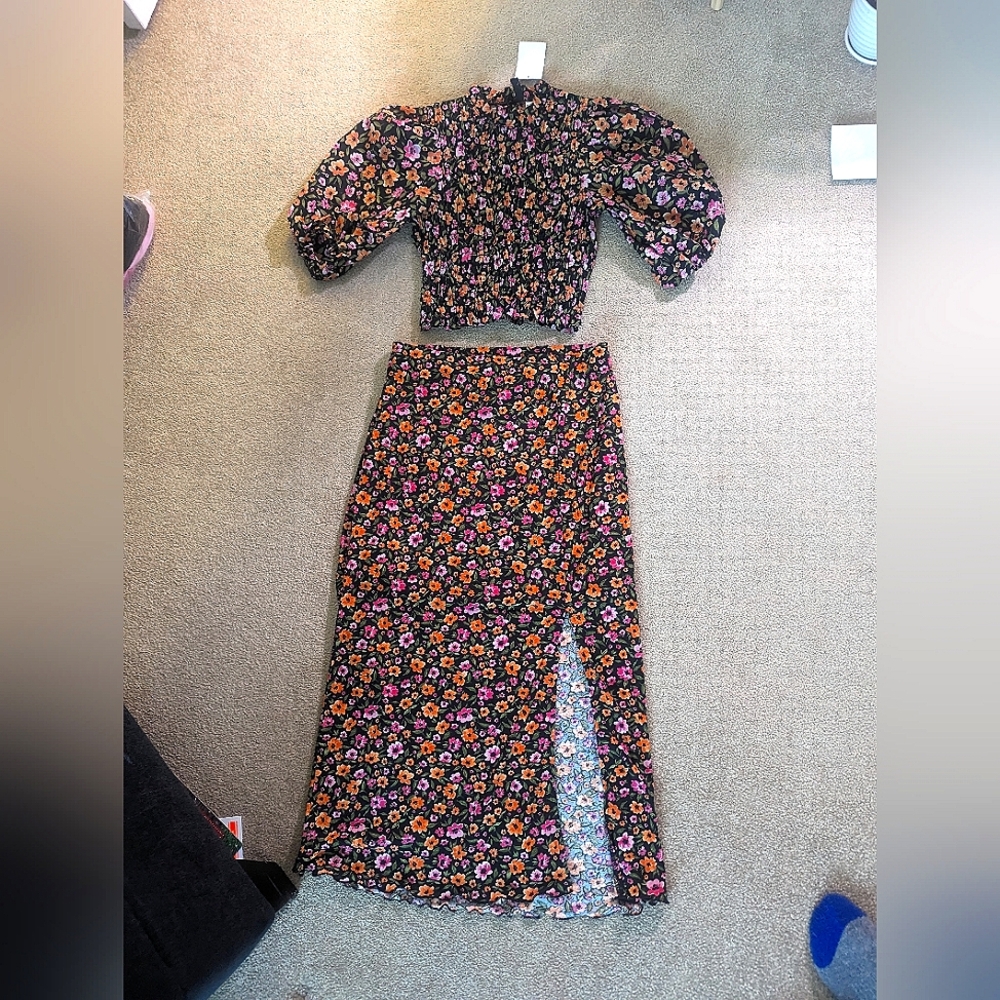 XS black with floral top with matching high waist skirt size small